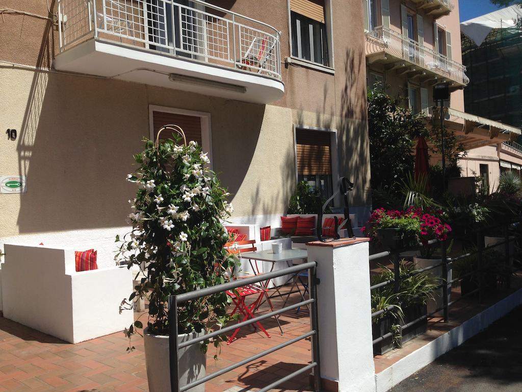 Hotel Spot Varazze Luaran gambar