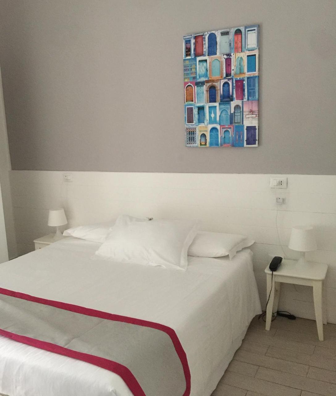 Hotel Spot Varazze Luaran gambar