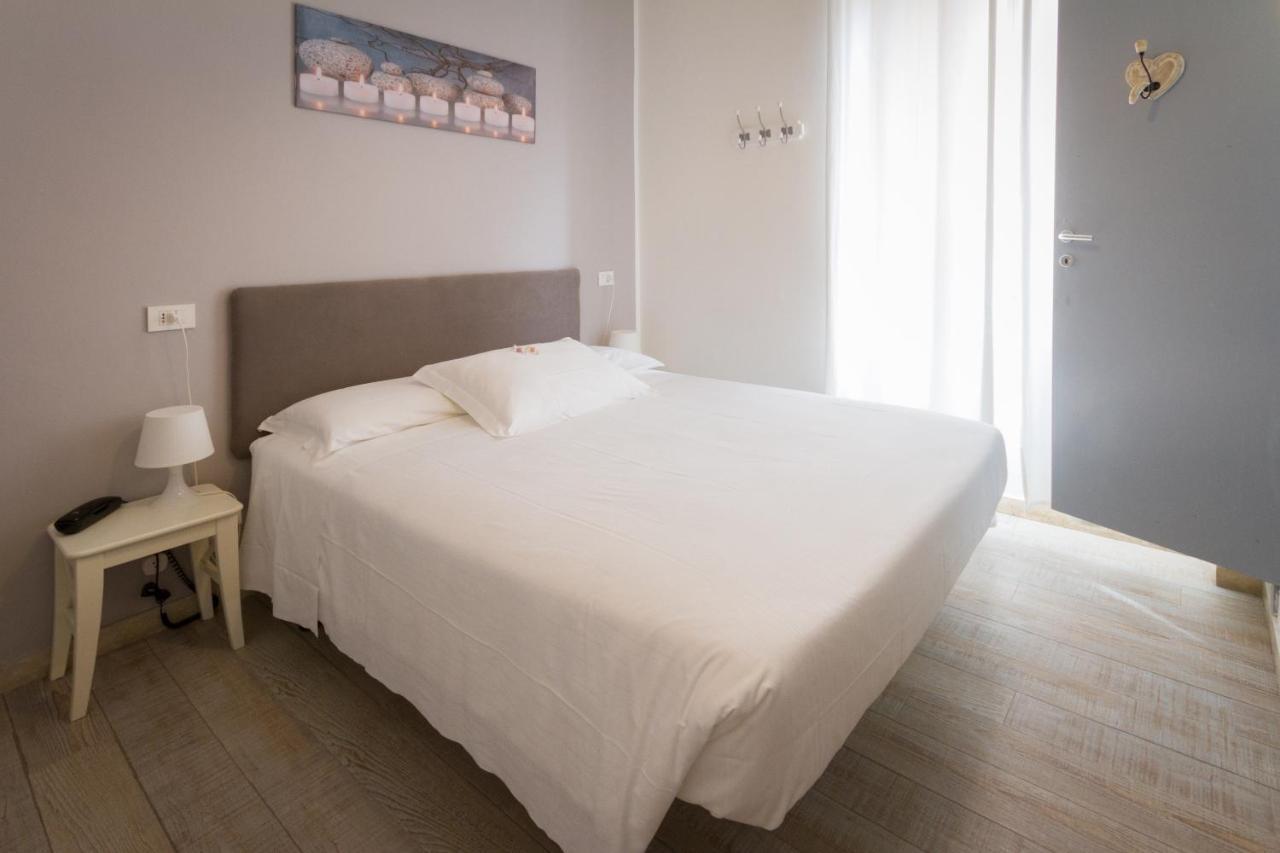 Hotel Spot Varazze Luaran gambar